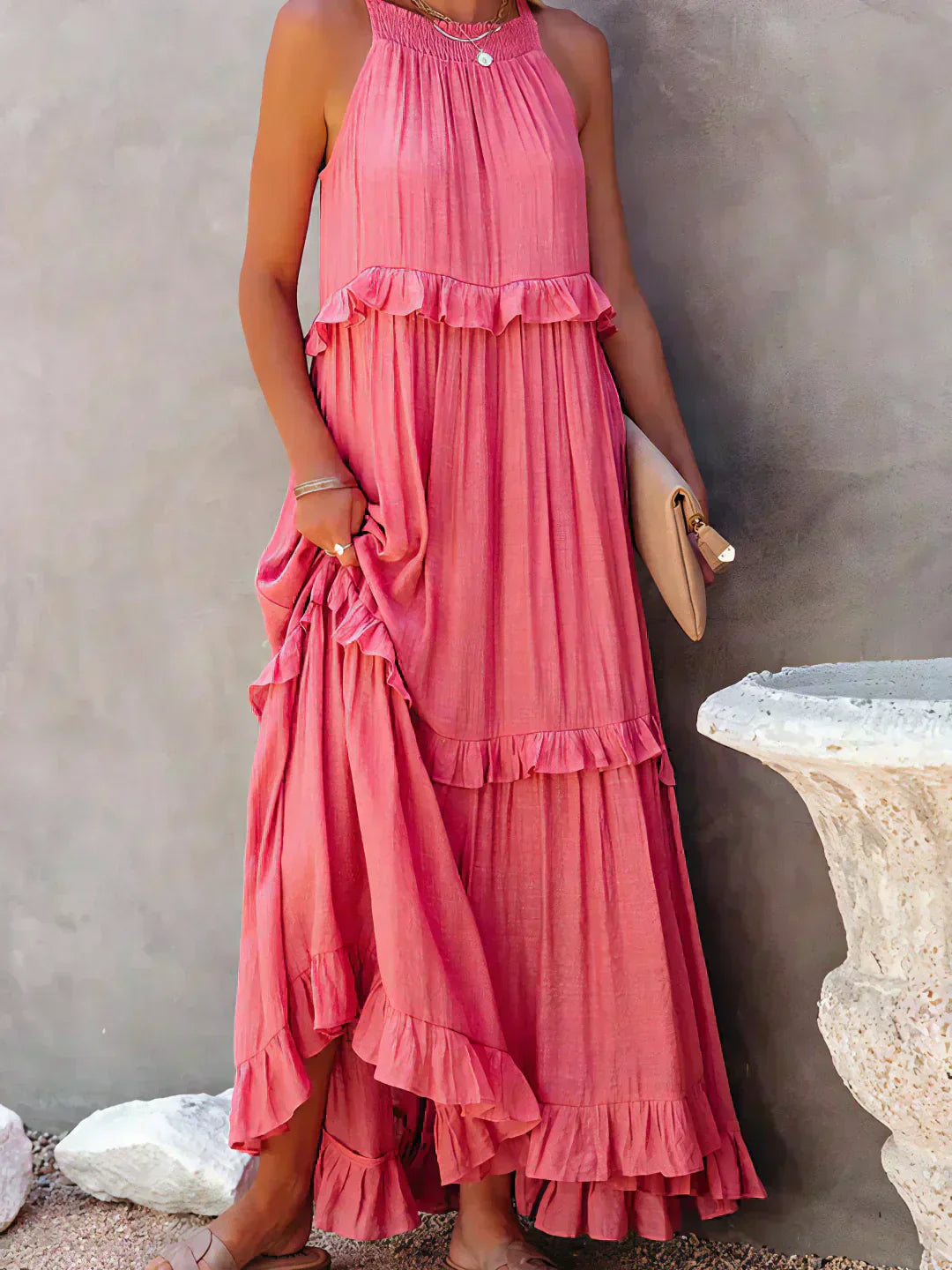Anita - Elegante vestido sin mangas con volantes